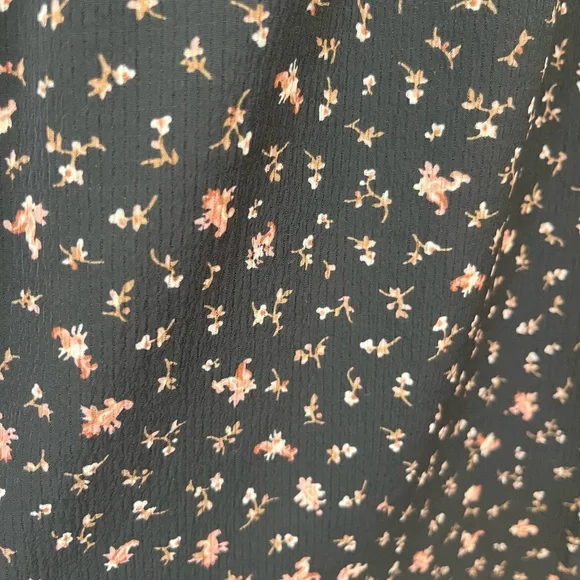 Madewell‎ Black Floral Smocked-Neck Ruffle Top in Stem Scatter size M NWT - Picture 10 of 11